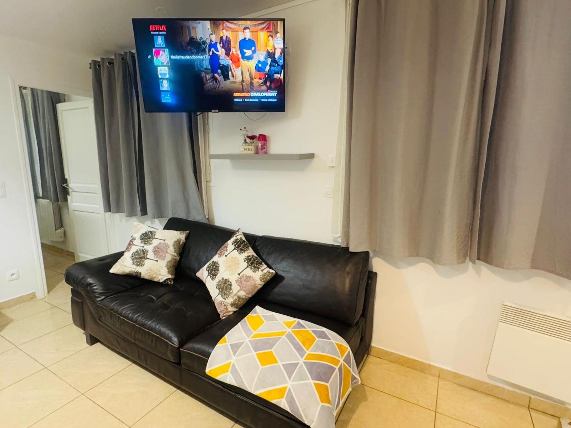 Light Side Self Checkin Available Apartment Sarcelles Exterior foto