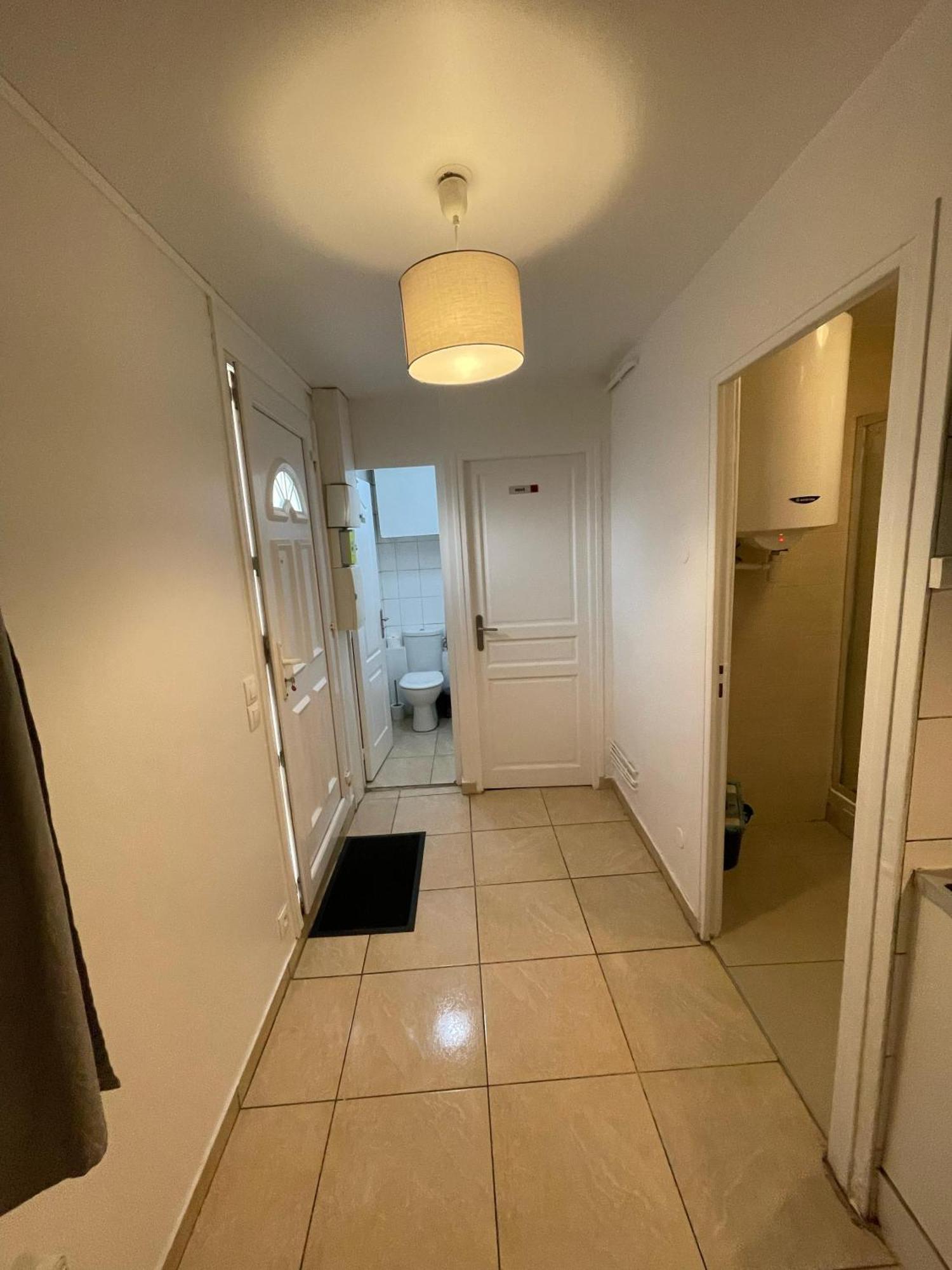 Light Side Self Checkin Available Apartment Sarcelles Exterior foto